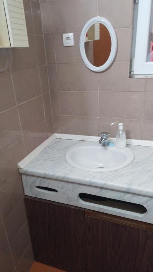 Red Apartman تريبينيي المظهر الخارجي الصورة